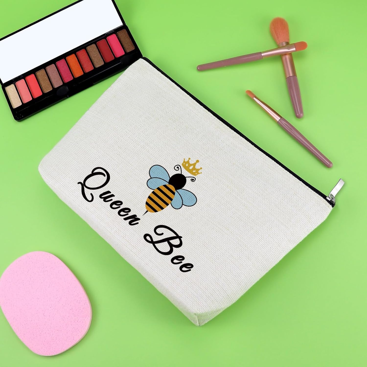 Bee Lovers Gifts Bee Gifts Makeup Bag Bee Inspirational Gifts for Bee Lovers Cosmetic Bag Bee Themed End of Year Gifts Valentines Honeybee Gifts Beekeeper Gifts for Christmas Birthday Travel Pouch