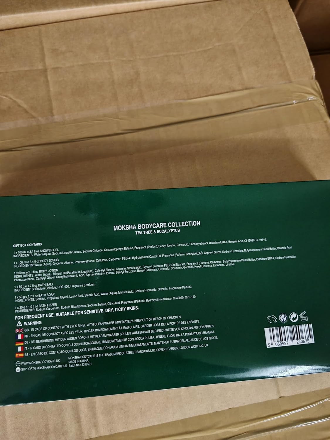 Tea Tree Spa Gift Set - Luxury Pamper Gifts for Women with Body Lotion, Scrub, Bath Bomb - Birthday, Christmas Gifts for Her, Green